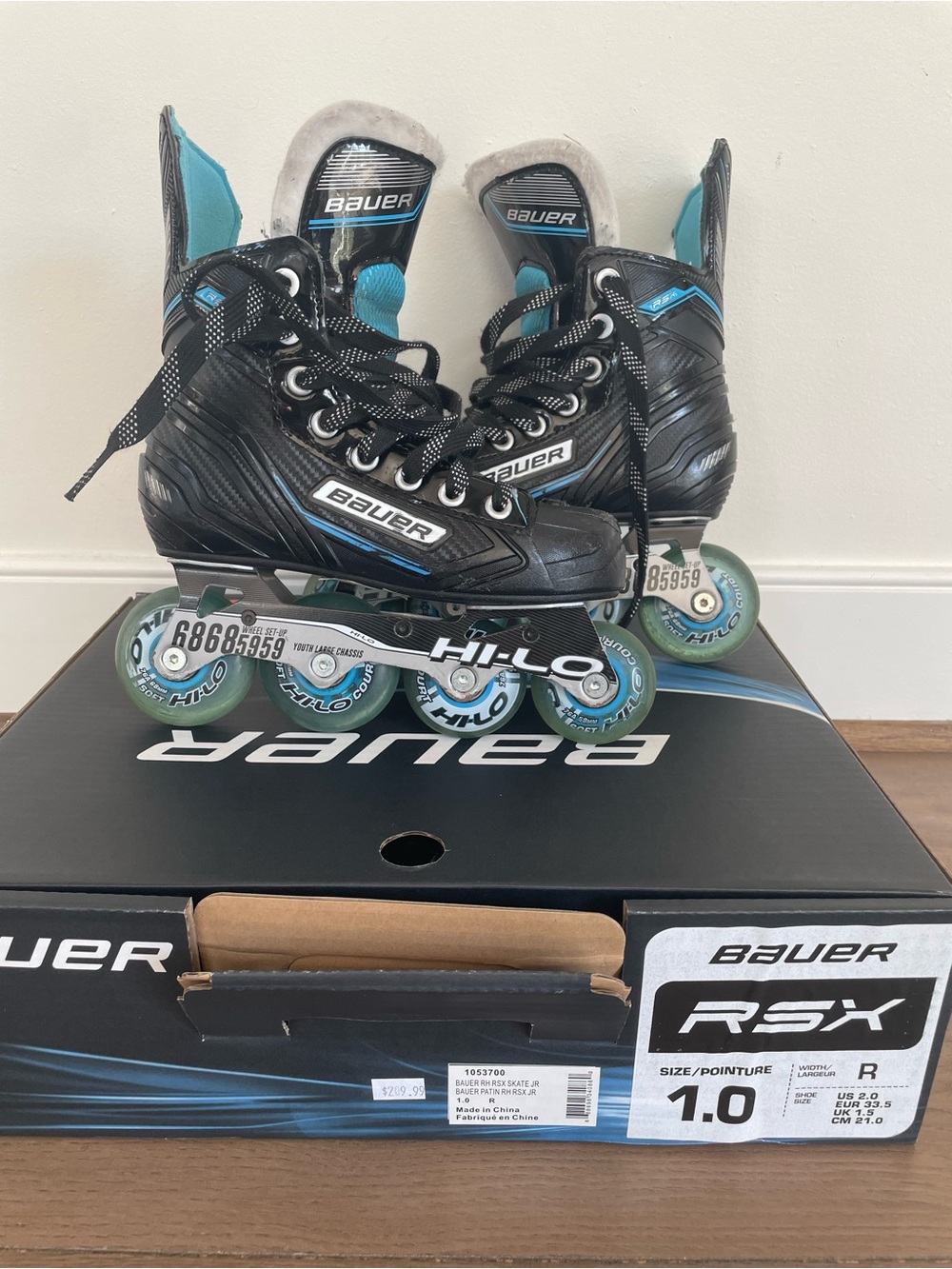 Bauer RSX Roller Hockey Skates - Youth, size 1 - Picture 2 of 12